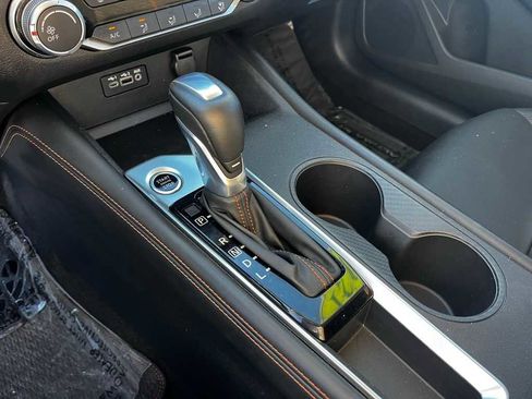 Used 2021 Nissan Altima 2.5 SR w/ SR Premium Package image 17