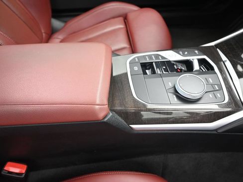 Used 2024 BMW 430i Coupe w/ Convenience Package RWD image 27