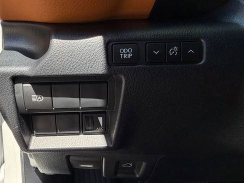 Certified 2024 Lexus IS 350 F Sport RWD image 17
