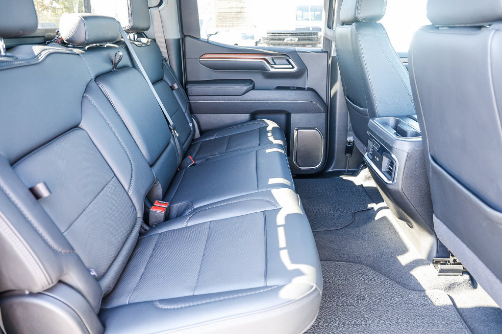 Certified 2025 GMC Sierra 1500 Denali w/ Denali Reserve Package AWD/4WD image 38