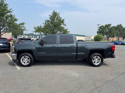 Used 2018 Chevrolet Silverado 1500 LT w/ LT Fleet Convenience Package AWD/4WD image 3