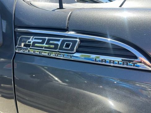 Used 2015 Ford F250 Lariat w/ Lariat Ultimate Package AWD/4WD image 6