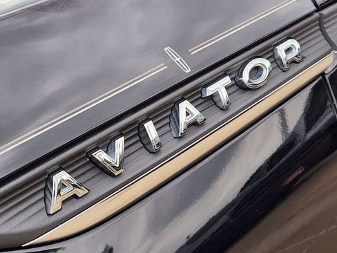 Used 2020 Lincoln Aviator Reserve w/ Equipment Group 201A AWD/4WD image 8