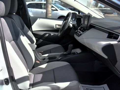 Used 2025 Toyota Corolla LE w/ LE Premium Package FWD image 44