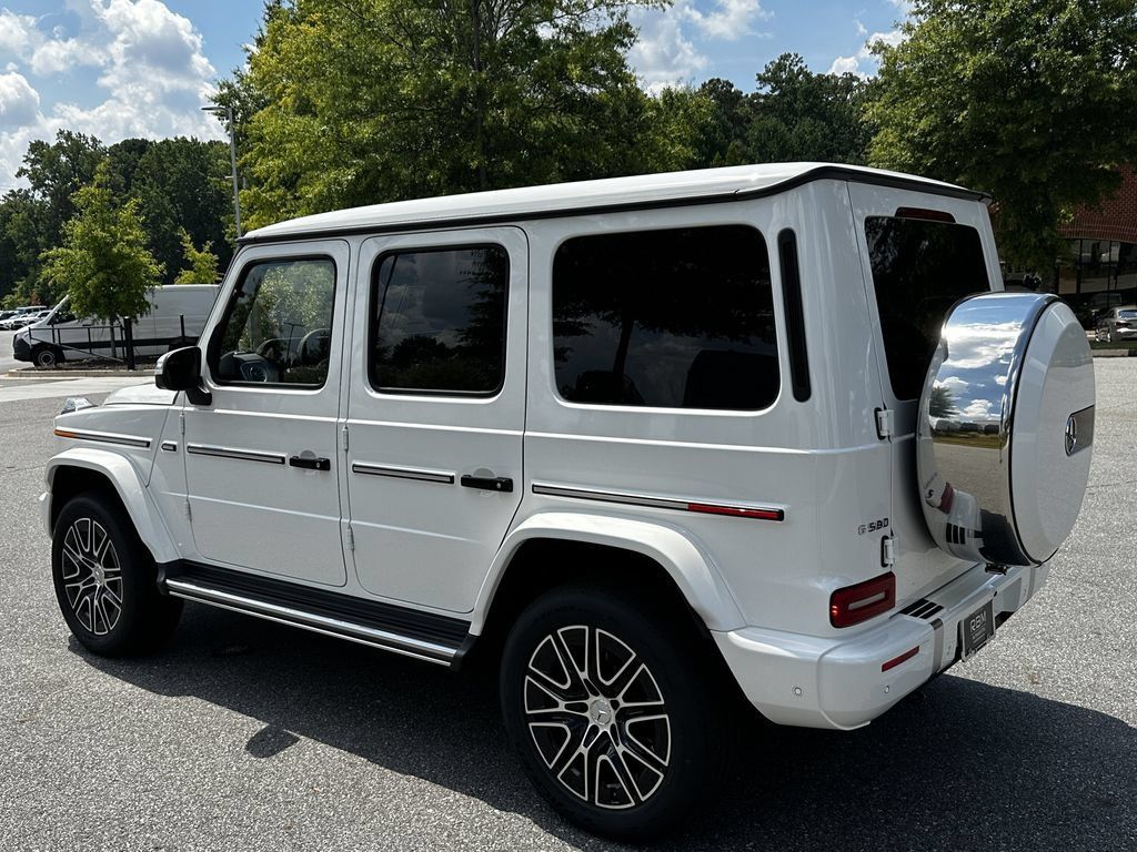New 2027 Mercedes-Benz G 580 e image 6