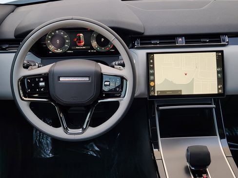 Certified 2026 Land Rover Range Rover Velar S image 28