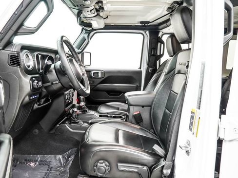 Used 2023 Jeep Wrangler Unlimited Sahara w/ Cold Weather Group image 16