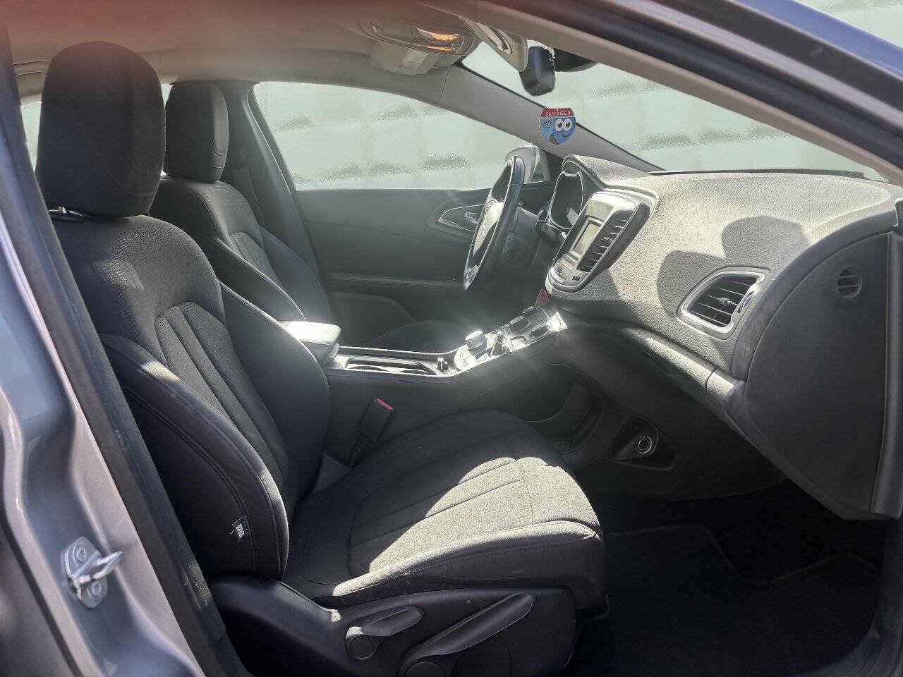 Used 2016 Chrysler 200 Limited w/ Convenience Group FWD image 13