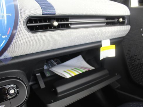 Used 2026 MINI Cooper S image 29