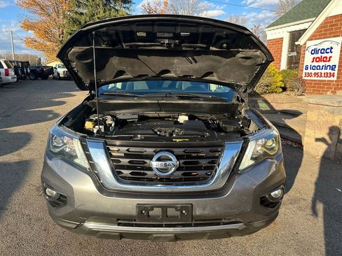 Used 2018 Nissan Pathfinder SV AWD/4WD image 12