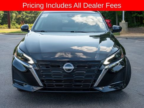 Certified 2025 Nissan Altima 2.5 SL FWD image 2