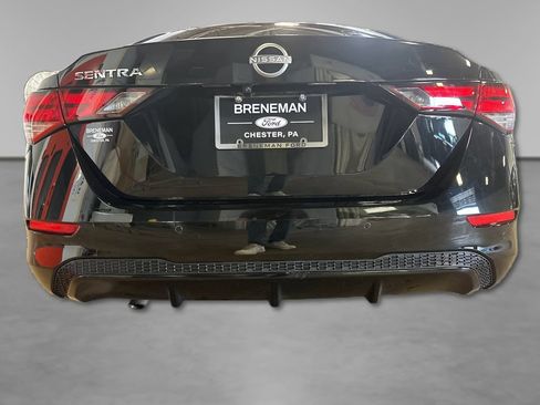 Used 2024 Nissan Sentra S FWD image 17