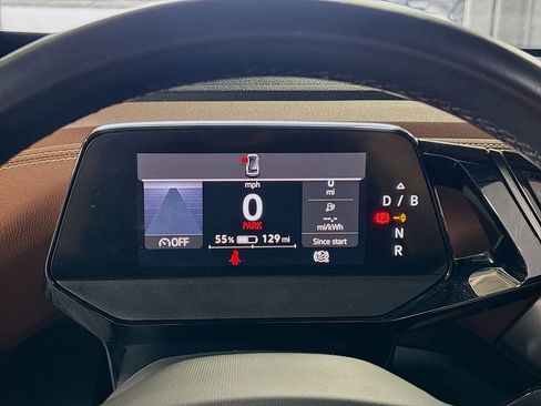 Used 2021 Volkswagen ID.4 Pro S w/ Gradient Package image 15