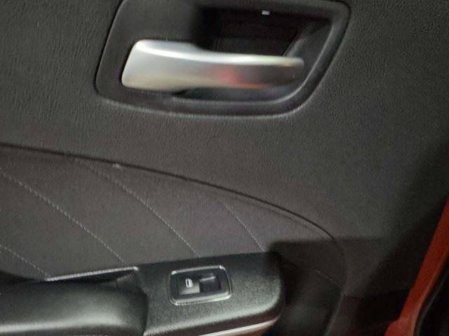 Used 2022 Dodge Charger SXT AWD/4WD image 37