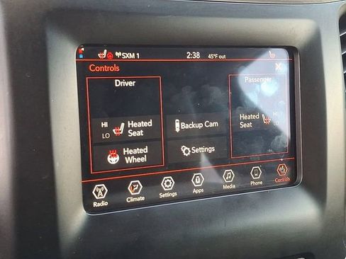 Used 2020 Jeep Cherokee Latitude Plus w/ Cold Weather Group image 24