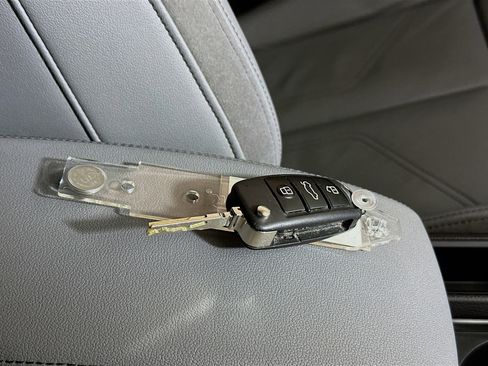 Used 2021 Audi Q3 2.0T Premium w/ Convenience Package image 33