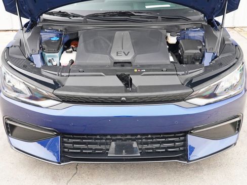 Used 2022 Kia EV6 GT-Line w/ GT-Line Suede Seat Package image 7