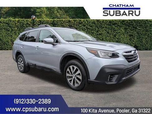 Used 2022 Subaru Outback Premium image 1