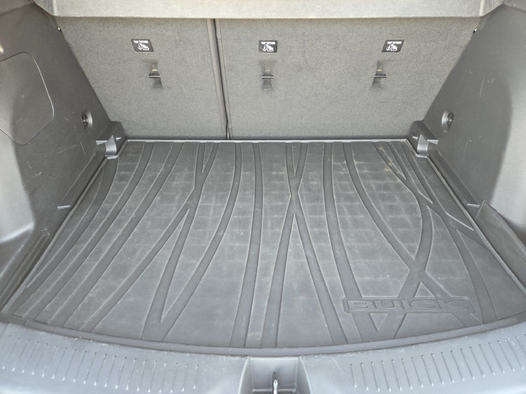 Used 2024 Buick Encore GX Preferred w/ Comfort Package FWD image 26
