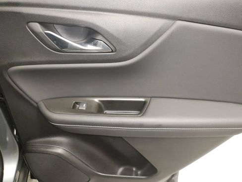 Used 2024 Chevrolet Blazer LT FWD image 13