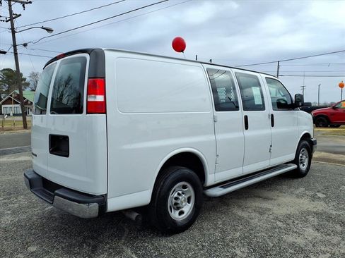 Used 2024 Chevrolet Express 2500 w/ Driver Convenience Package image 2