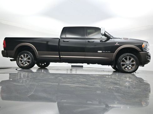 Used 2022 RAM 3500 Limited AWD/4WD image 41