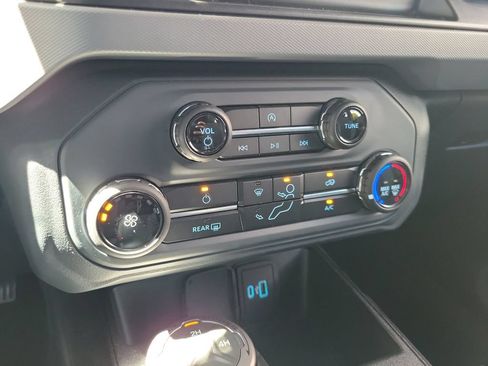 Used 2022 Ford Bronco 2-Door AWD/4WD image 21