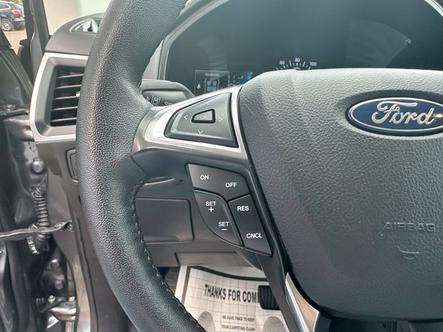 Used 2022 Ford Edge SEL AWD/4WD image 17
