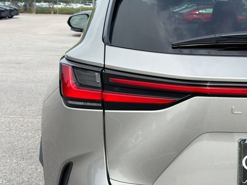 New 2026 Lexus NX 350 AWD image 10