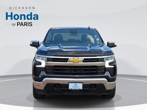 Used 2024 Chevrolet Silverado 1500 LT AWD/4WD image 2