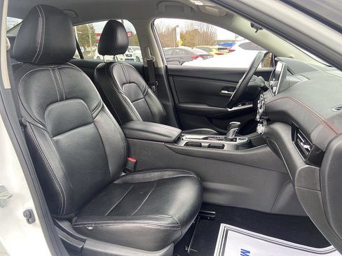 Certified 2024 Nissan Sentra SR image 17