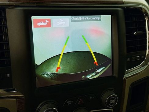 Used 2018 RAM 2500 Laramie w/ Convenience Group image 14