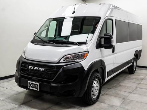 Used 2023 RAM ProMaster 3500 FWD image 5