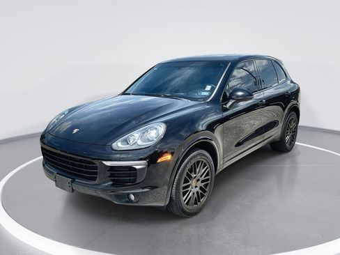 Used 2018 Porsche Cayenne Platinum Edition AWD/4WD image 1
