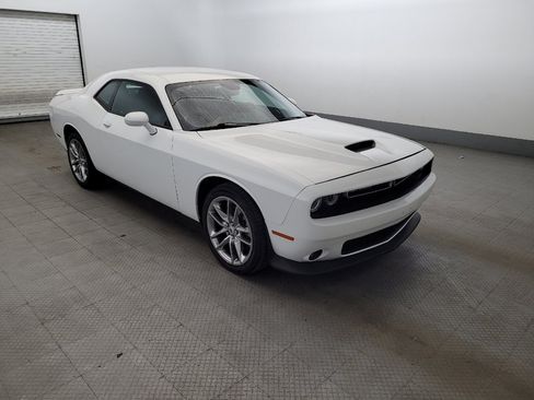 Used 2022 Dodge Challenger GT AWD/4WD image 13