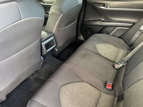 Certified 2022 Toyota Camry LE FWD image 12