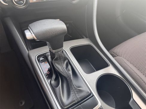 Used 2019 Kia Optima LX image 19