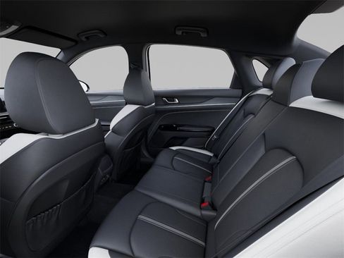 New 2026 Kia K5 GT-Line image 18