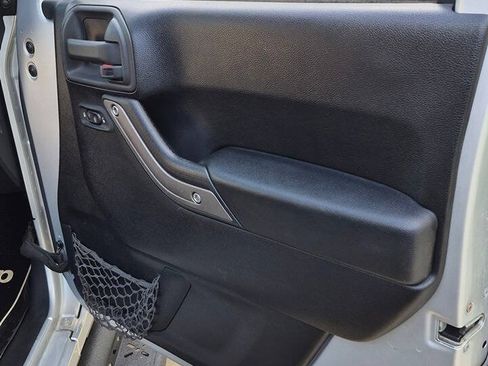 Used 2012 Jeep Wrangler Sport AWD/4WD image 48
