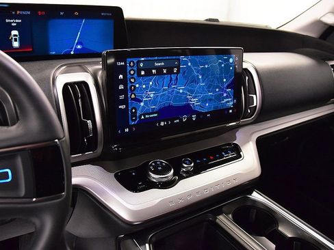 Used 2025 Ford Expedition Max Active image 19