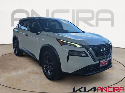 Used 2021 Nissan Rogue S FWD image 1