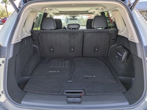 Certified 2023 Nissan Rogue SV w/ SV Premium B Package image 13