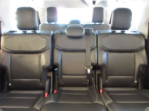 Certified 2025 Ford Expedition Max Platinum AWD/4WD image 22