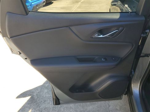Used 2025 Chevrolet Blazer RS w/ Driver Confidence II Package image 10