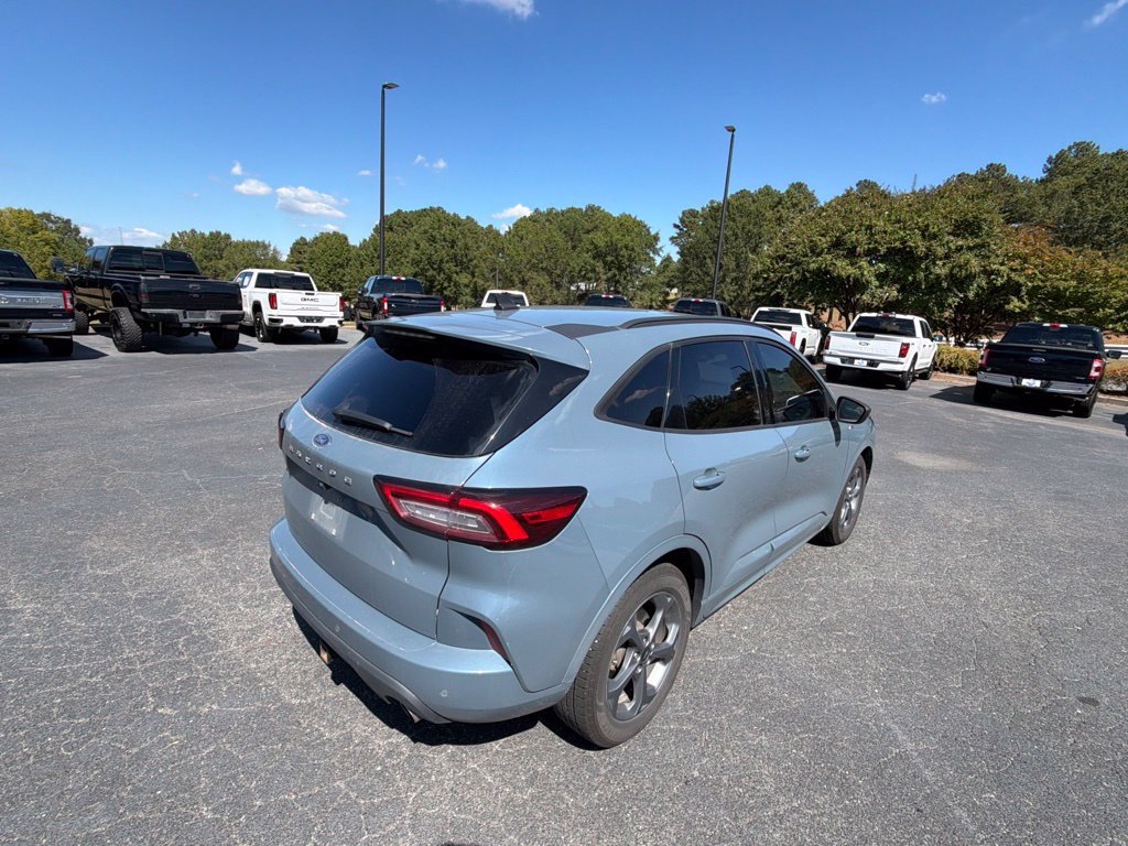 Used 2023 Ford Escape ST-Line w/ Tech Pack #1 FWD image 17