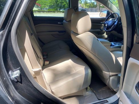 Used 2015 Cadillac SRX Performance w/ Driver Awareness Package AWD/4WD image 24