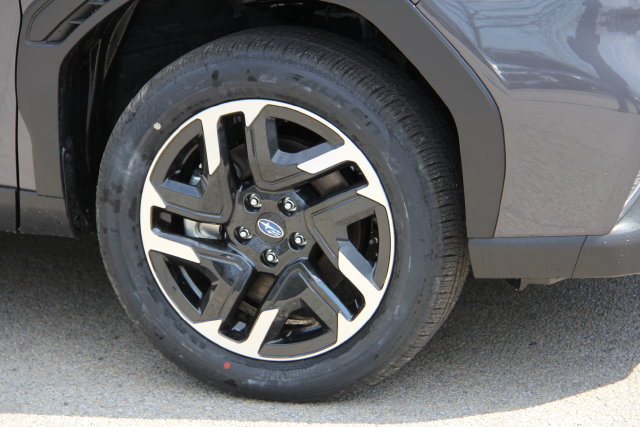 New 2026 Subaru Forester Touring AWD/4WD image 12