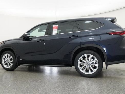 New 2026 Toyota Highlander Limited image 82