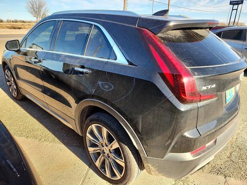 Used 2019 Cadillac XT4 Premium Luxury image 6