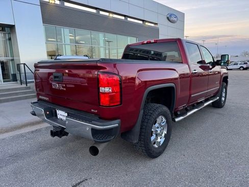 Used 2018 GMC Sierra 2500 SLT w/ Duramax Plus Package AWD/4WD image 35